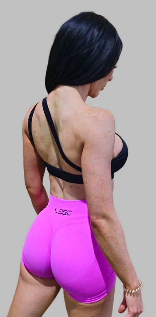 BLACK CROP