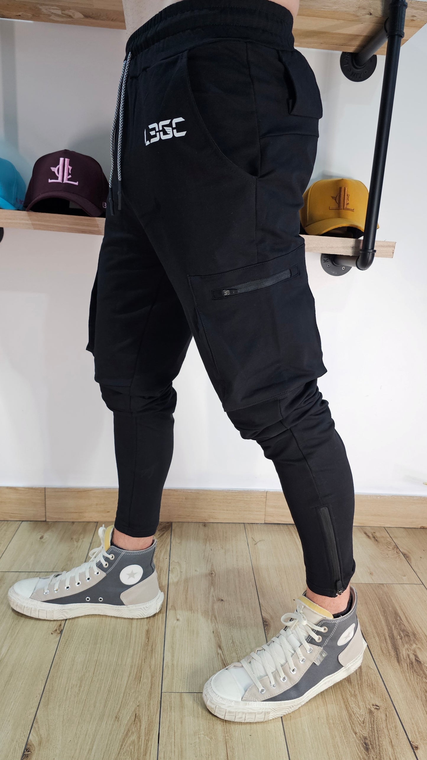 RAPTOR JOGGERS